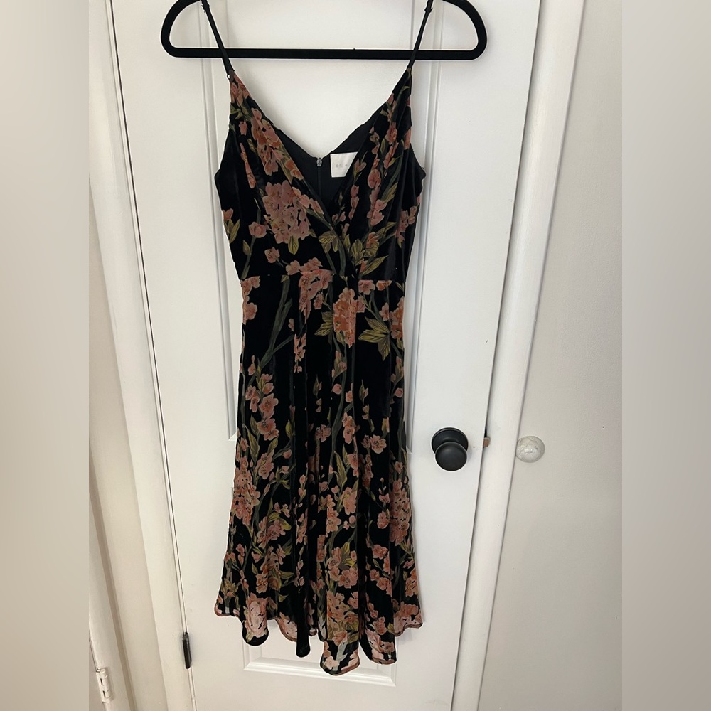 Anthropologie | velvet midi floral dress